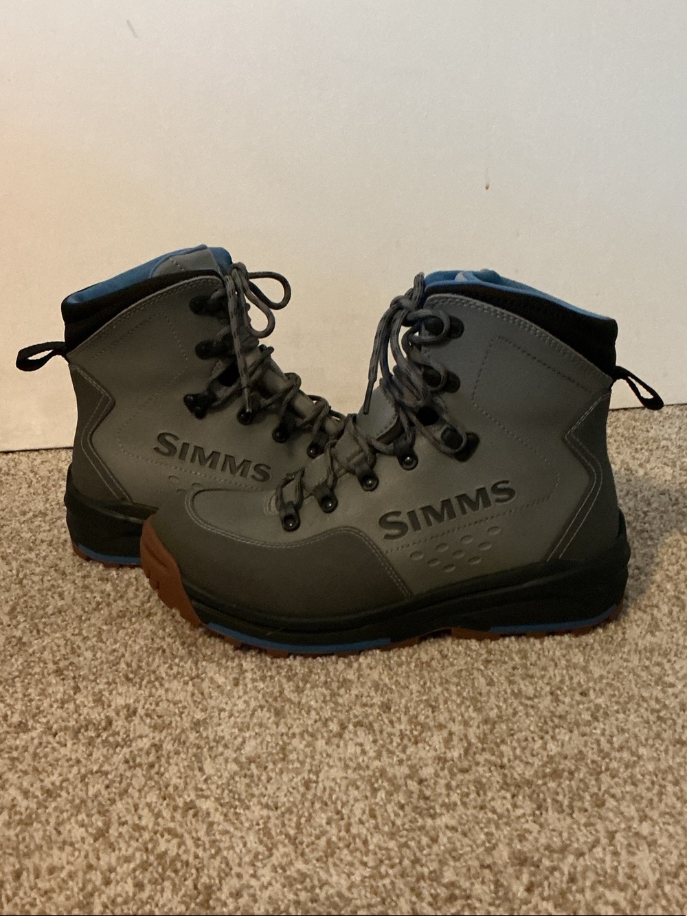 Simms Gray and Blue Men's Wading Boots